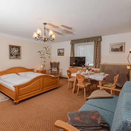 Haus Koetschach-4 By Interhome 公寓